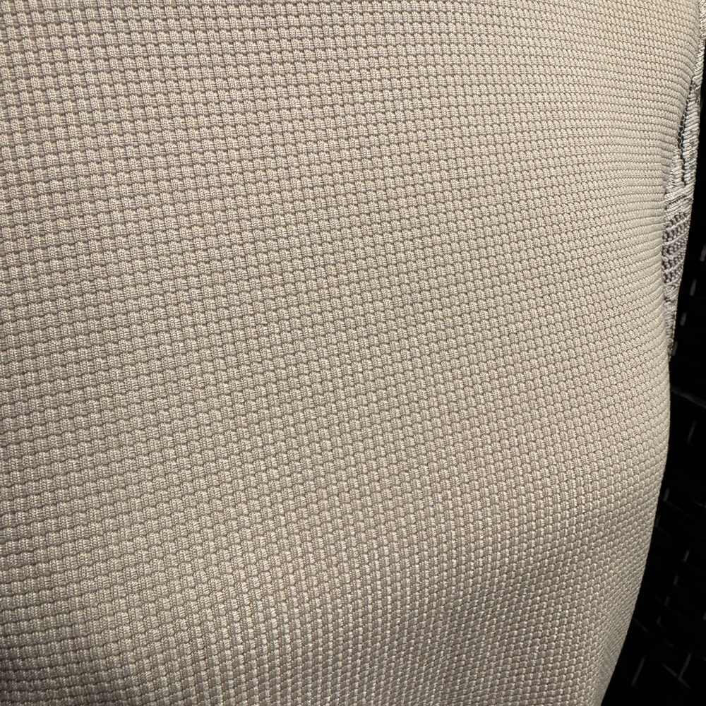 3/25๐ Elegant Cream Lace Sleeve Women's Top. Waffle weave bodice. Amazon - Picture 3 of 4